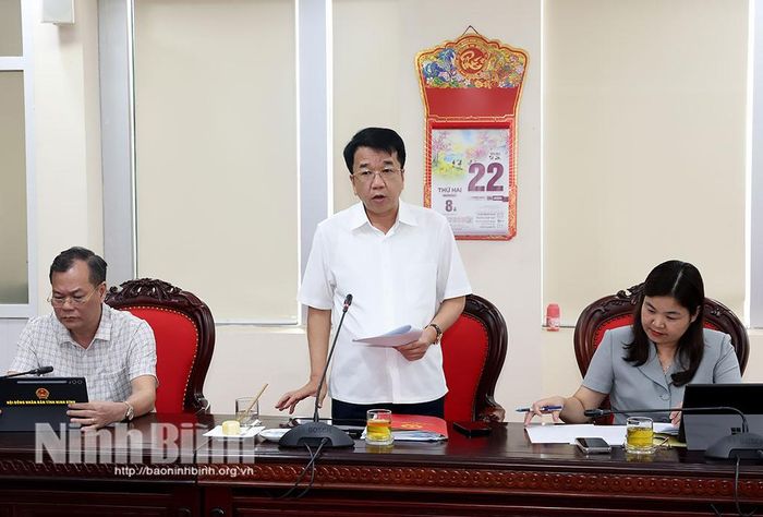 Đồng chí Nguyễn Thanh Bình, Phó Bí thư Tỉnh ủy, Chủ tịch UBND tỉnh phát biểu tại hội nghị.