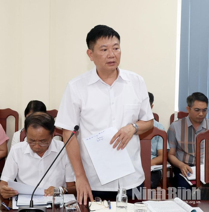 Đại diện lãnh đạo Sở Nông nghiệp và Môi trường phát biểu tại phiên tiếp công dân.