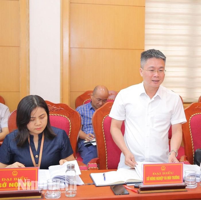 Lãnh đạo Sở Nông nghiệp và Môi trường phát biểu tại hội nghị.