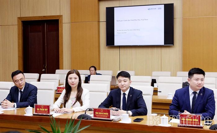 Đại diện các tập đoàn, doanh nghiệp Trung Quốc tại buổi làm việc.