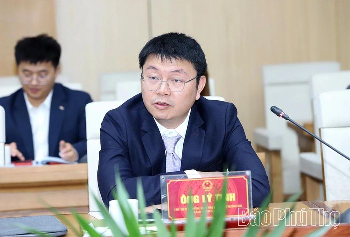 Ông Lý Tịnh - Chủ tịch HĐQT Tập đoàn Thượng Hải Bách Thịnh Hợp Sáng phát biểu.
