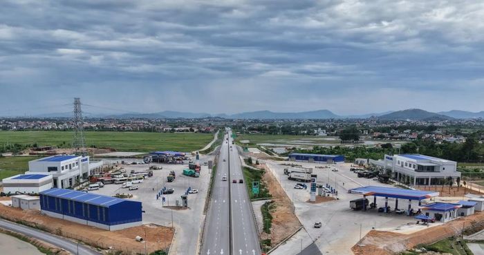 Cặp trạm dừng nghỉ Petrolimex Thanh Hóa quy mô hơn 71.600 m² được đầu tư đồng bộ trên tuyến cao tốc Bắc – Nam phía Đông