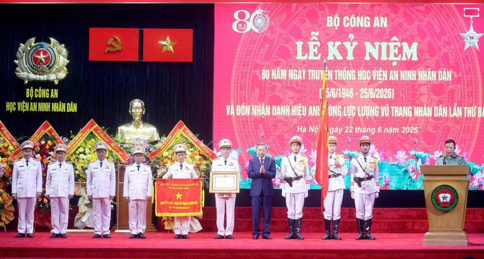Nhân dịp kỷ niệm 80 năm Ngày truyền thống, Học viện vinh dự được đón nhận Danh hiệu Anh hùng Lực lượng vũ trang nhân dân lần thứ ba vì có thành tích đặc biệt xuất sắc trong giữ gìn an ninh chính trị, trật tự an toàn xã hội giai đoạn 2015 - 2025, góp phần vào sự nghiệp xây dựng chủ nghĩa xã hội và bảo vệ Tổ quốc