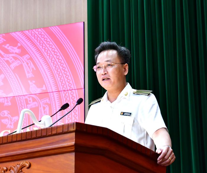 Tổng Kiểm toán nhà nước Nguyễn Hữu Nghĩa phát biểu tại Hội nghị. Ảnh: NGUYỄN LY