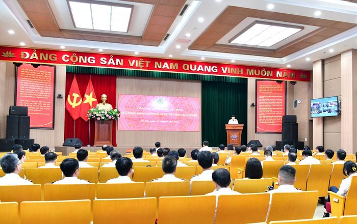 Quang cảnh Hội nghị. Ảnh: NGUYỄN LY