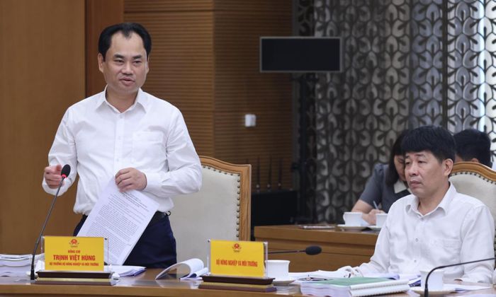 Bộ trưởng Bộ Nông nghiệp và Môi trường Trịnh Việt Hùng phát biểu tại hội nghị. (Ảnh: VGP)