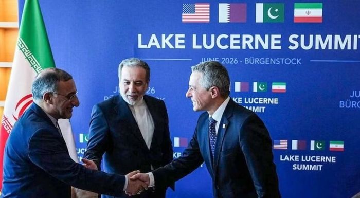 Đây là cuộc gặp đầu tiên giữa hai bên kể từ khi Washington và Tehran ký bản ghi nhớ nhằm chấm dứt cuộc xung đột kéo dài gần 4 tháng qua.