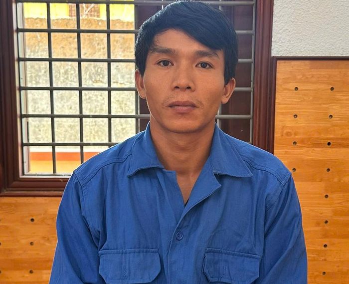 Hoàng Phước Tuấn tại công an. Ảnh: C.A