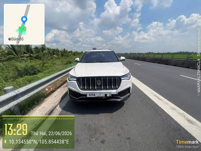 Dừng xe tùy tiện trên cao tốc, nhiều tài xế bị phạt đến 14 triệu đồng. Ảnh: CSGT7