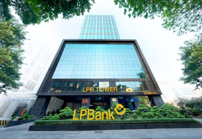 Cổ phiếu LPB tăng kịch trần trong phiên 23/6. Ảnh: LPB.