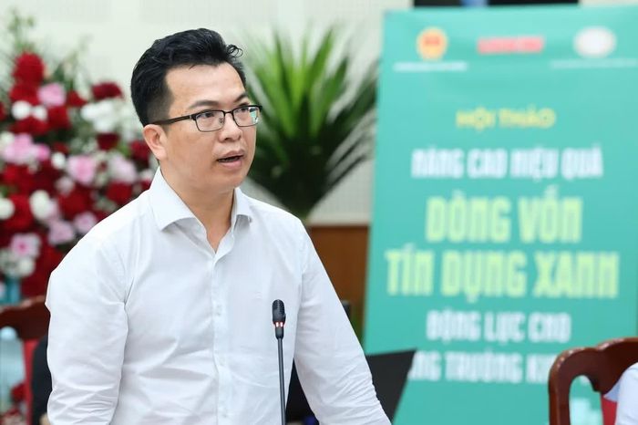 TS. Bùi Thanh Minh phản ánh không ít doanh nghiệp đang mắc kẹt trong vòng luẩn quẩn chưa đủ "xanh" để vay vốn xanh, nhưng lại thiếu vốn để đầu tư cho quá trình xanh hóa. Ảnh: BTC.