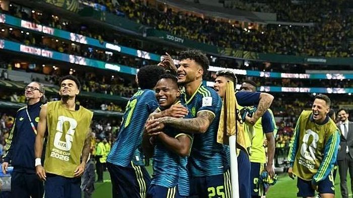 Đội tuyển Colombia (trong trận ra quân gặp Uzbekistan) đang hướng tới chiến thắng thứ hai liên tiếp để sớm định đoạt tấm vé đi tiếp tại bảng K. (Ảnh: FIFA)