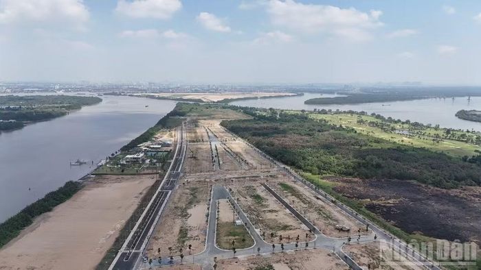 Sông Đồng Nai, đoạn thuộc xã Đại Phước, thành phố Đồng Nai.
