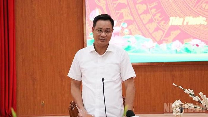 Bí thư Thành ủy Đà Nẵng yêu cầu các xã khu vực Tiên Phước cần phải tập trung phát huy lợi thế đặc thù, tạo động lực phát triển khu vực Tiên Phước, khai thác có hiệu quả tiềm năng kinh tế vườn, kinh tế trang trại, nông nghiệp xanh, hữu cơ, công nghệ cao, du lịch sinh thái…