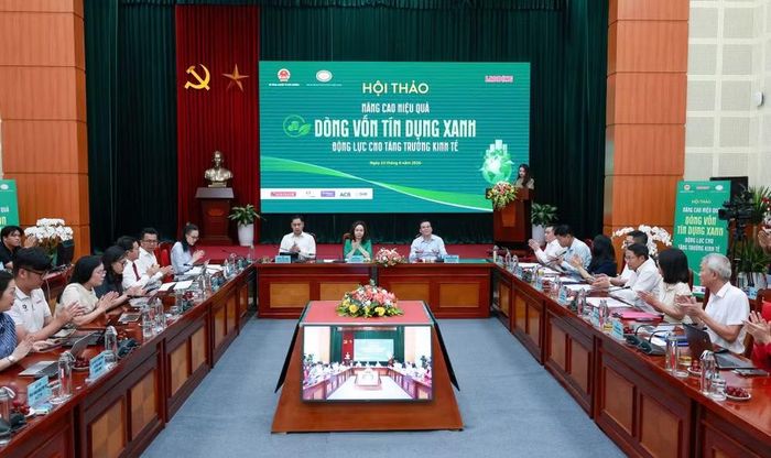 Hình ảnh tại hội thảo “Nâng cao hiệu quả dòng vốn tín dụng xanh, động lực cho tăng trưởng kinh tế”.