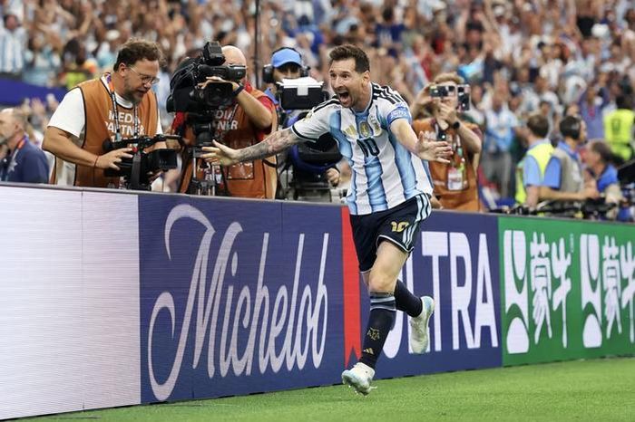 "El Pulga" trở thành tay săn bàn vĩ đại nhất lịch sử World Cup