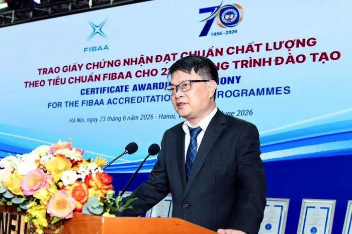 TS Vũ Văn Ngọc, Viện trưởng Viện Đào tạo Tiên tiến, Chất lượng cao và POHE, nhấn mạnh sự kiện là sự khẳng định về cam kết của nhà trường đối với người học, doanh nghiệp và xã hội trong việc cung cấp những chương trình đào tạo đạt chuẩn quốc tế