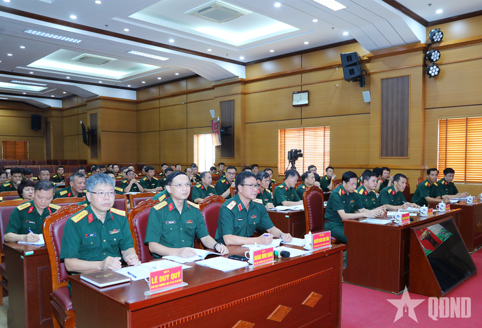 Các đại biểu dự hội nghị.