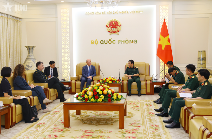 Quang cảnh buổi tiếp.
