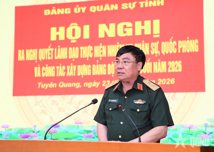 Trung tướng Phạm Đức Duyên phát biểu chỉ đạo hội nghị.