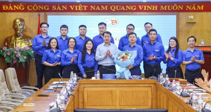 Thường trực Đảng ủy Mặt trận Tổ quốc, các đoàn thể T.Ư gặp mặt Đoàn đại biểu tham dự Đại hội Đại biểu toàn quốc Đoàn TNCS Hồ Chí Minh lần thứ XIII, nhiệm kỳ 2026 - 2031.