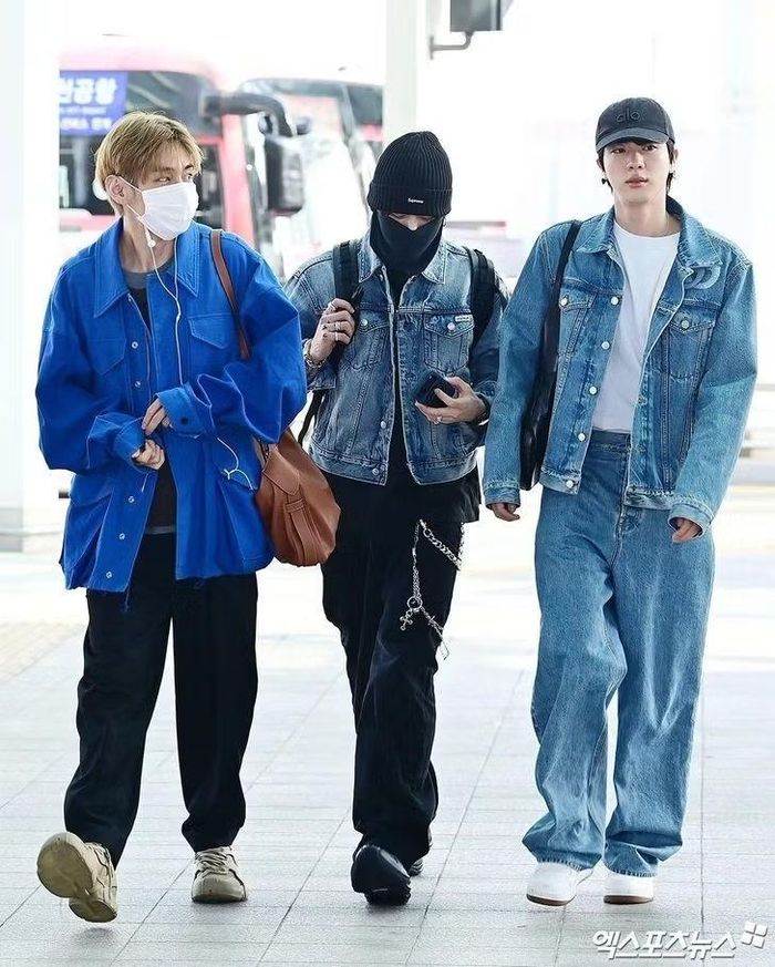 Từ trái sang phải, V, Jungkook và Jin của nhóm BTS.