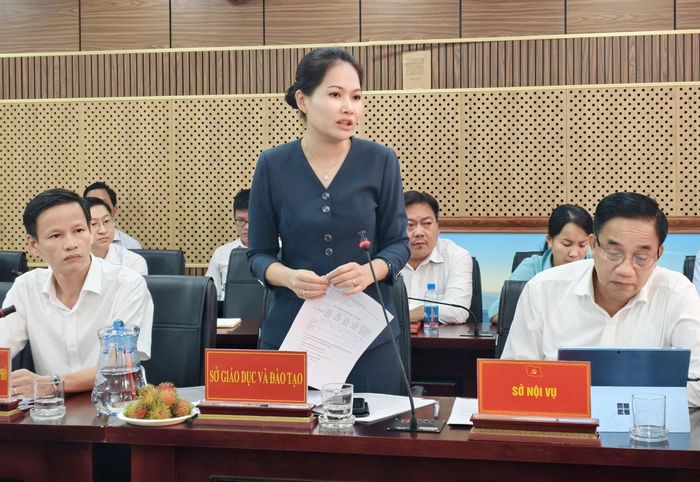  Đại diện Sở Giáo dục và Đạo tạo TPHCM trao đổi về thực trạng, nhu cầu cơ sở vật chất trường lớp tại địa phương 