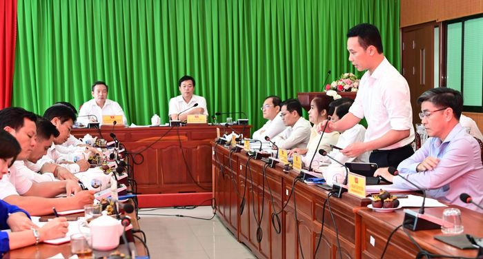  Phó Chánh Văn phòng Thành ủy TPHCM Nguyễn Xuân Thủy phát biểu. Ảnh: VĂN MINH 