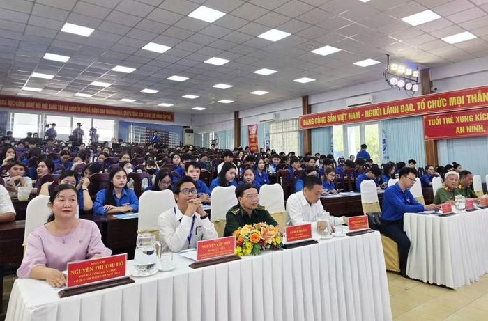 Quang cảnh buổi tuyên truyền.