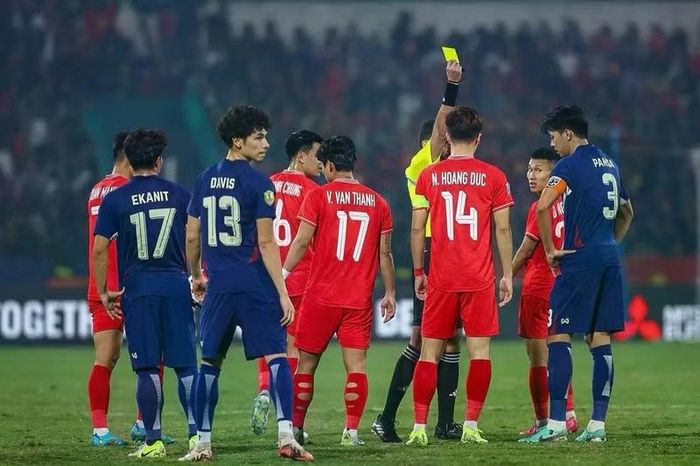 Vòng bán kết ASEAN Cup 2026: Thi đấu lượt đi (15 - 16/8) và lượt về (18 - 19/8).