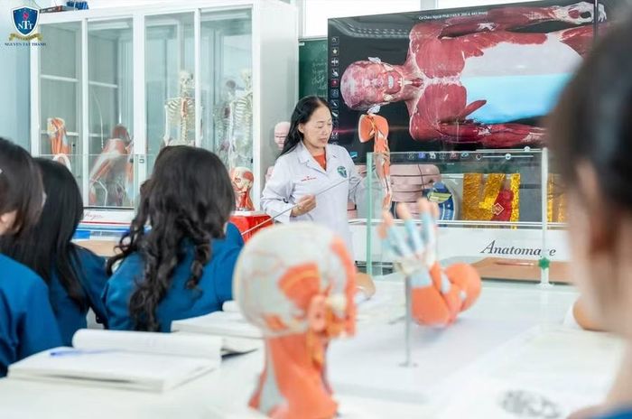 Giờ học của sinh viên Trường Đại học Nguyễn Tất Thành. Ảnh: NTTU.