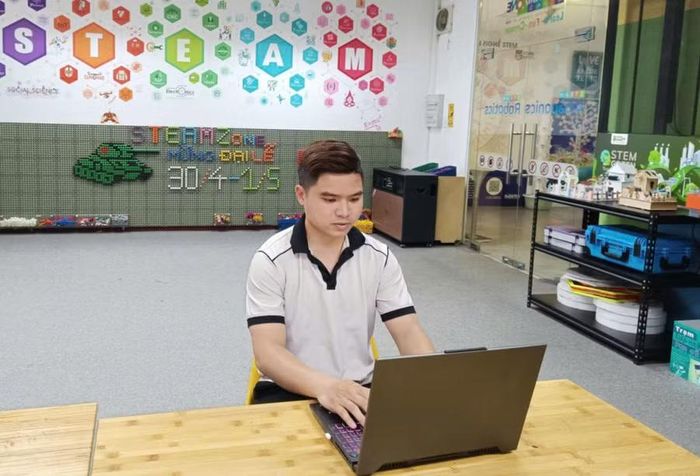 Những kiến thức chuyên ngành được học tại Trường Cao đẳng Kiên Giang đã giúp Tiến có nền tảng vững về tư duy logic, lập trình và công nghệ.