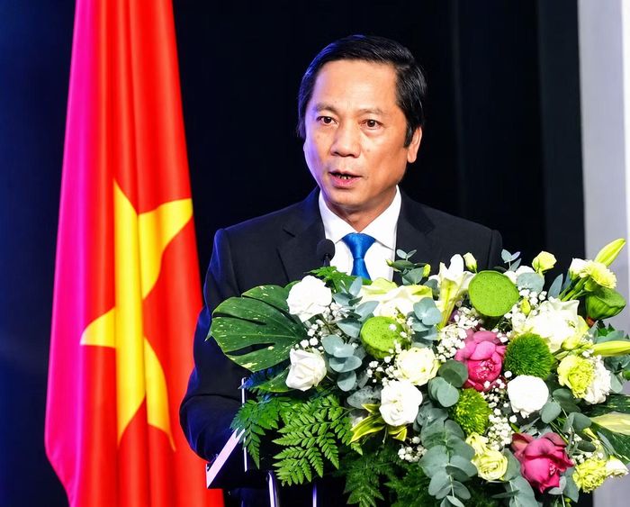 Ông Hoàng Nam, Phó Chủ tịch Thường trực UBND tỉnh Quảng Trị phát biểu khai mạc.
