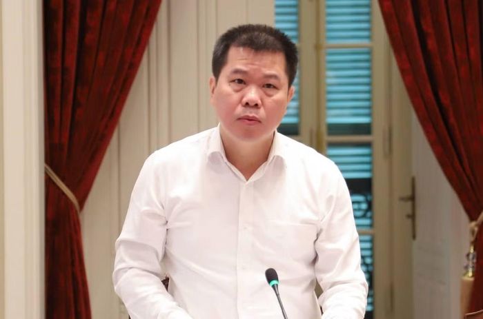  Đại diện Tòa án nhân dân tối cao thông tin về pháp lệnh. Ảnh: T.T. 