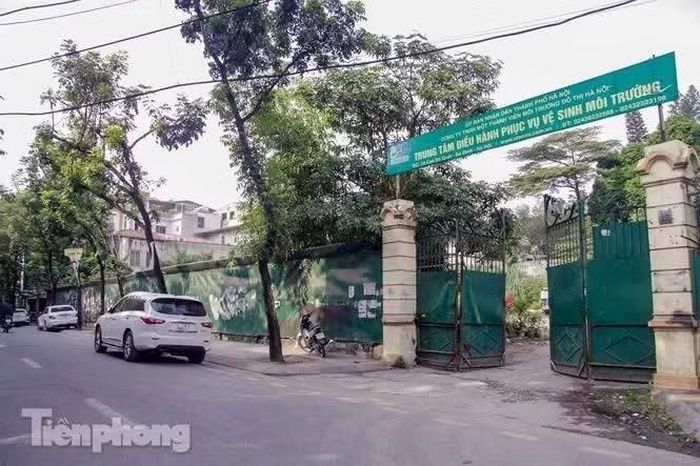 Khu đất 18 Cao Bá Quát (phường Ba Đình, Hà Nội) được đấu giá thành công với số tiền 1.379 tỷ đồng để làm khách sạn 5 sao nhưng doanh nghiệp trúng đấu giá bất ngờ xin rút khỏi dự án. Ảnh tư liệu
