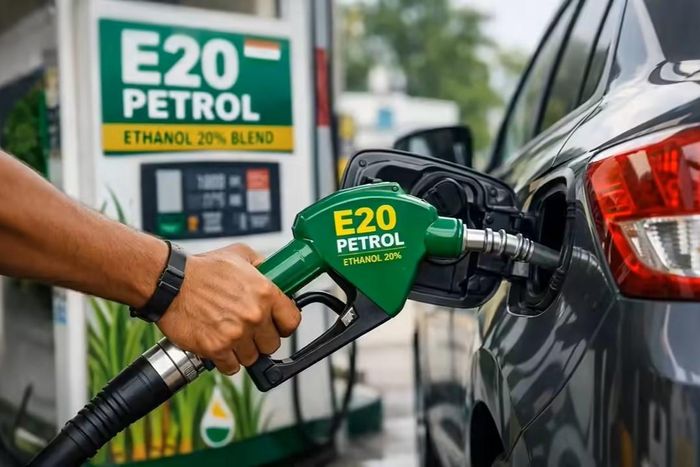 Xăng E20 được triển khai bắt buộc tại các cây xăng ở Ấn Độ từ 1/4/2026. Ảnh: The Times of India