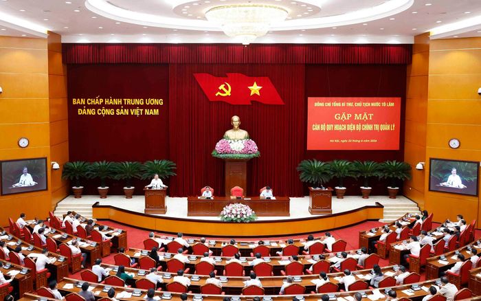 Quy hoạch cán bộ cấp chiến lược là công việc hệ trọng liên quan trực tiếp đến vận mệnh của Đảng, tương lai của đất nước và niềm tin của nhân dân. Ảnh: TTXVN