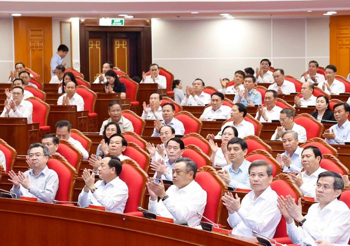 Lãnh đạo Đảng, Nhà nước và các đại biểu dự gặp mặt. Ảnh: TTXVN