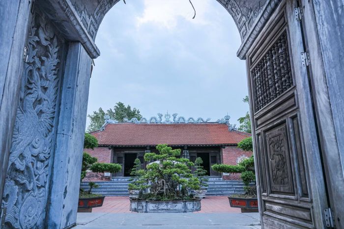 Đền thờ Đức vương Ngô Quyền. (Ảnh: Hoàng Hiếu/TTXVN)