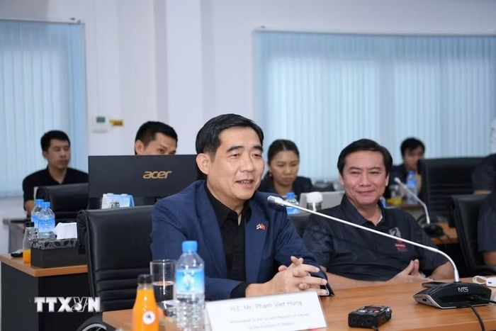 Đại sứ Việt Nam tại Thái Lan Phạm Việt Hùng phát biểu tại buổi lễ bàn giao. (Ảnh: Phạm Hải/TTXVN)