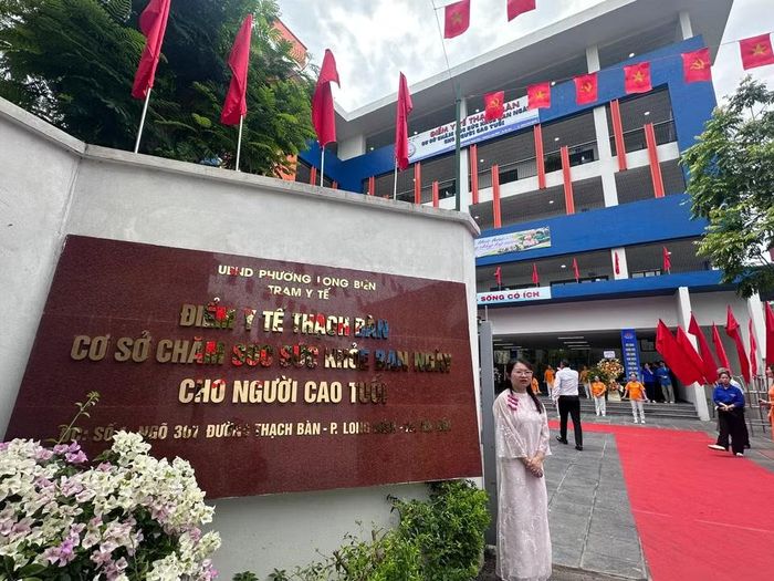 Mô hình thí điểm “Cơ sở chăm sóc sức khỏe ban ngày cho người cao tuổi” tại số 1, ngõ 307 đường Thạch Bàn, phường Long Biên, Hà Nội. (Ảnh: Thùy Giang/Vietnam+)