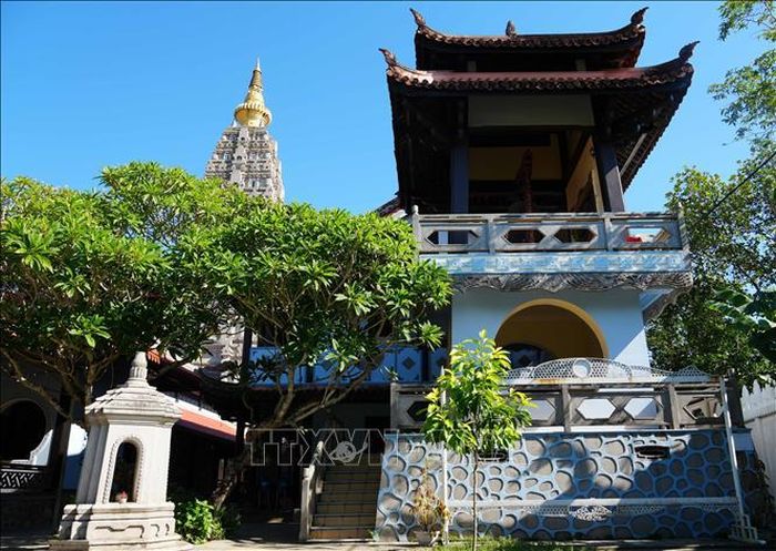 Tháp Chuông của chùa Huyền Không, thành phố Huế.