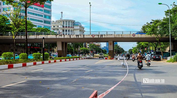 Kế hoạch điều chỉnh rào chắn và phân luồng tổ chức giao thông trên đường Văn Cao diễn ra từ ngày 18/6/2026 đến hết ngày 15/4/2027.