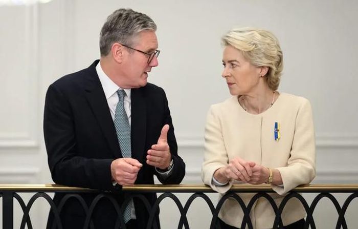 Thủ tướng Anh Keir Starmer và Chủ tịch Ủy ban châu Âu Ursula von der Leyen tại trụ sở Liên Hợp Quốc ở New York, năm 2024. Ảnh: iNews