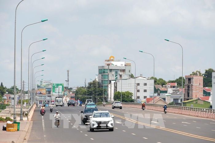 Đại lộ Đông Tây giúp kết nối trung tâm đô thị Buôn Ma Thuột đến cảng hàng không; quốc lộ 26, 27 và cao tốc Khánh Hòa - Buôn Ma Thuột. Ảnh: Tuấn Anh – TTXVN