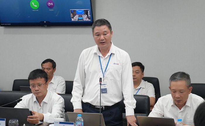 Ông Hoàng Xuân Khôi – Quyền Tổng giám đốc EVNNPT phát biểu tại buổi làm việc. Ảnh: EVNNPT