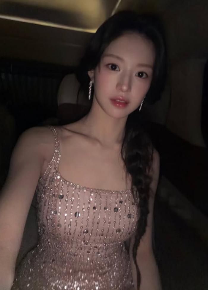 Hình ảnh mới đây của nữ diễn viên Go Yoon Jung.