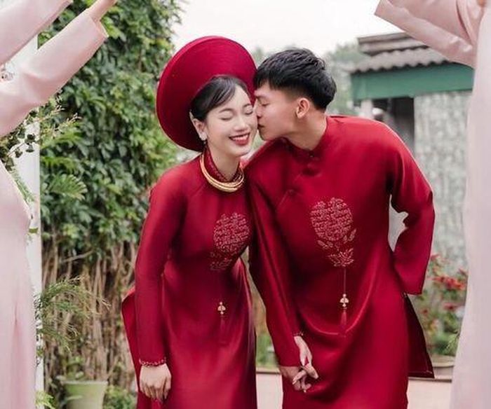Vợ chồng Hồ Văn Cường - Nguyễn Linh.