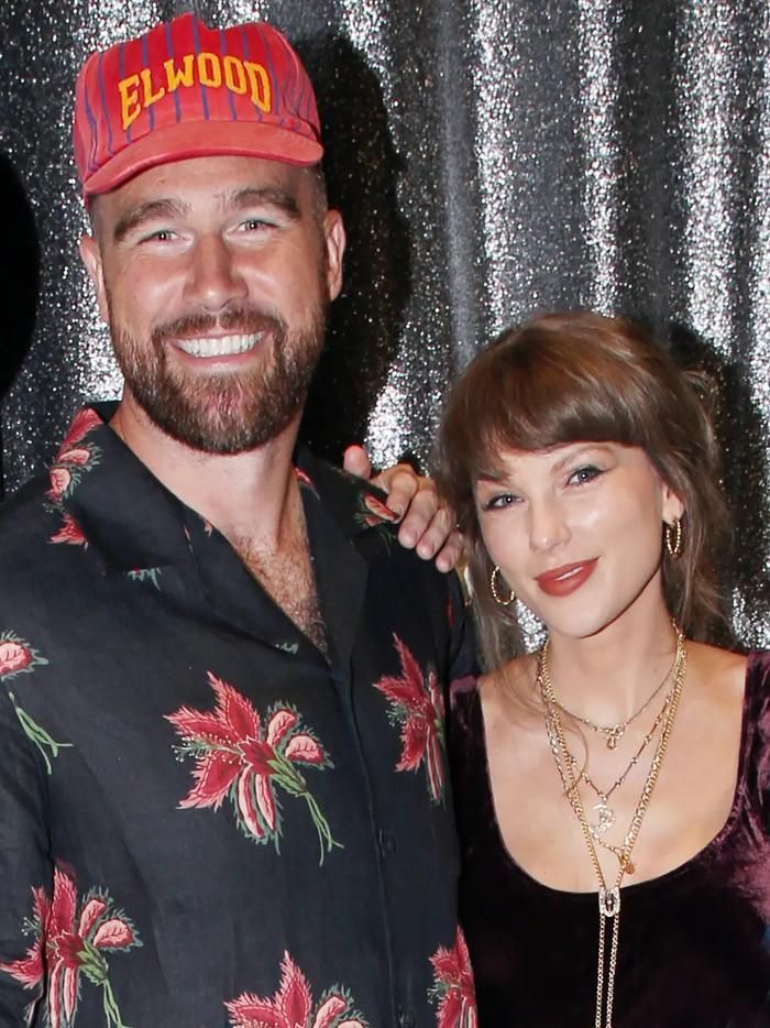 Những thông tin xoay quanh lễ cưới của Taylor Swift và Travis Kelce, đặc biệt là khách mời vẫn đang là chủ đề gây bàn luận trên mạng xã hội.