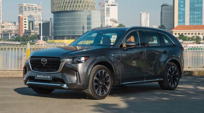 Mazda CX-90 với nền tảng động cơ đặt dọc thiên về dẫn động cầu sau